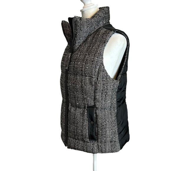 Talbots Down Filled Puffer Quilted Vest SMALL Black White Tweed Fabric Front - Picture 2 of 12